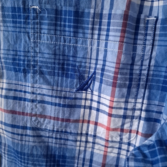 Blue Nautica Plaid Button Down Shirt - Picture 4 of 6